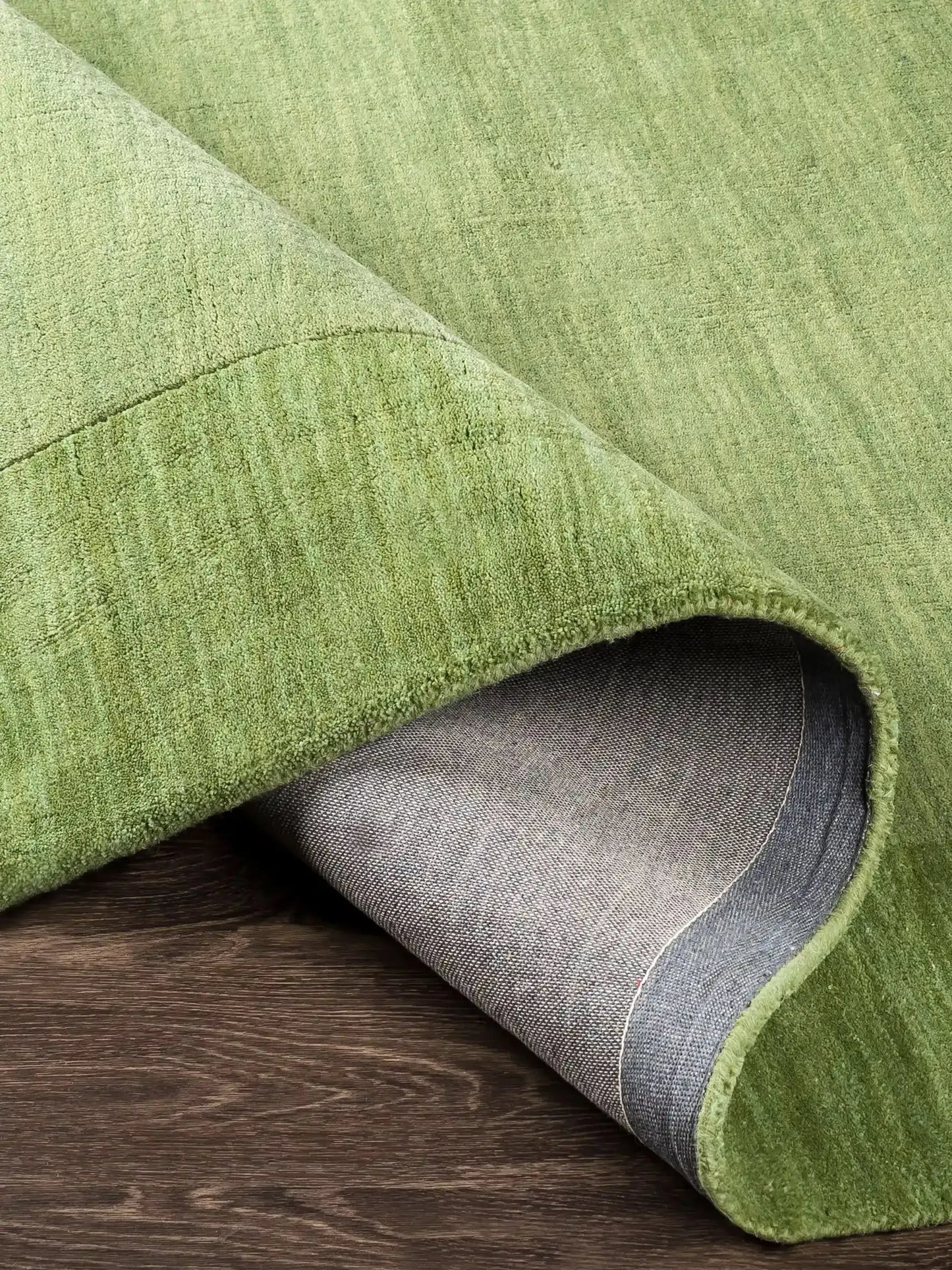 Hand-Loomed Mystique Light Green Wool Rug