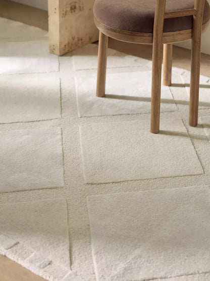 Hand-Tufted Chella Wool-Viscose Blend