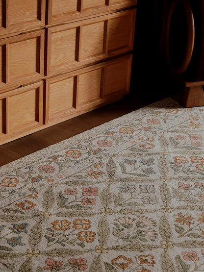 Tufted cotswold