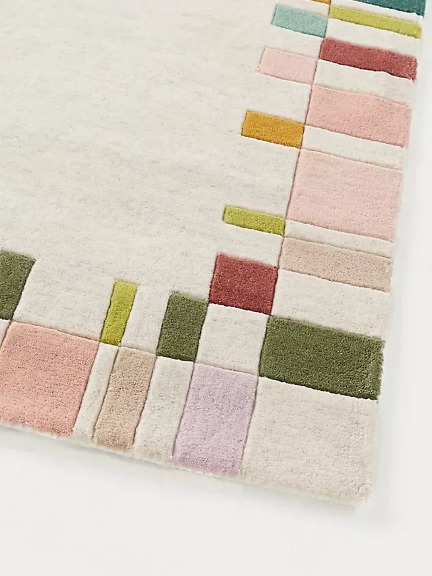Tufted wool geometric
