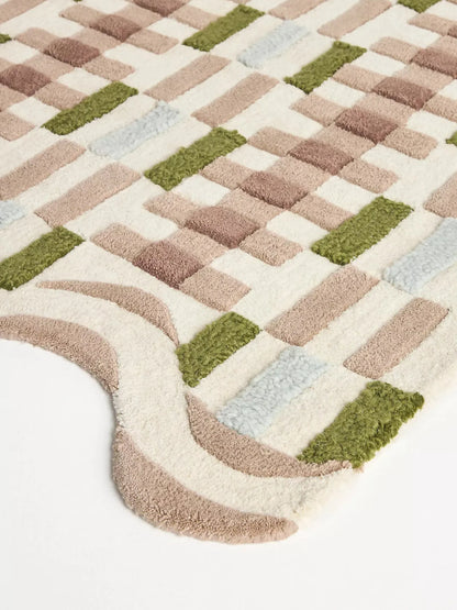 Tufted wool scalloped