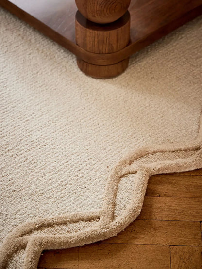 Scalloped Border